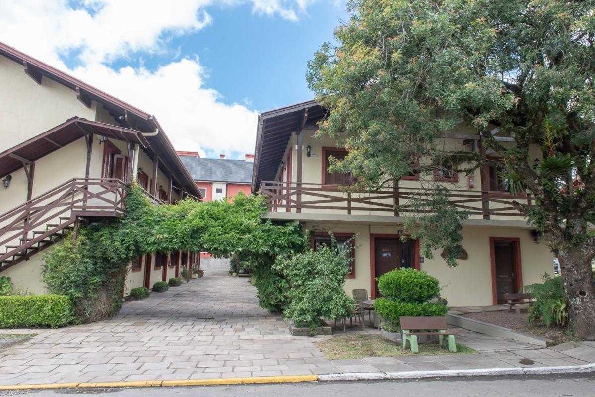 Pousada Floratta Nossa Casa Gramado Kültér fotó